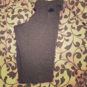 Nike leggings